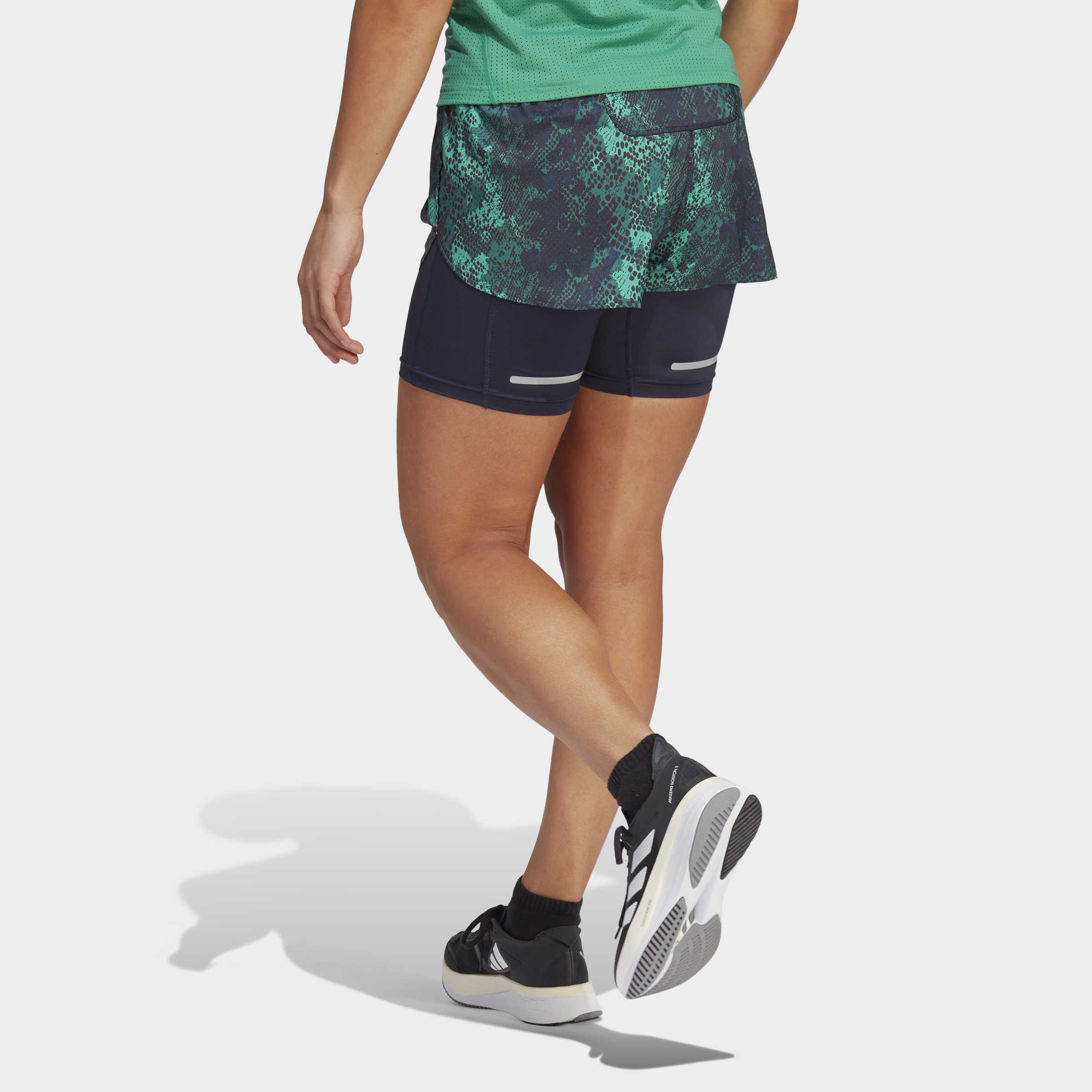 Jual Adidas Run Fast Two-In-One Women's Shorts - Magic Mauve
