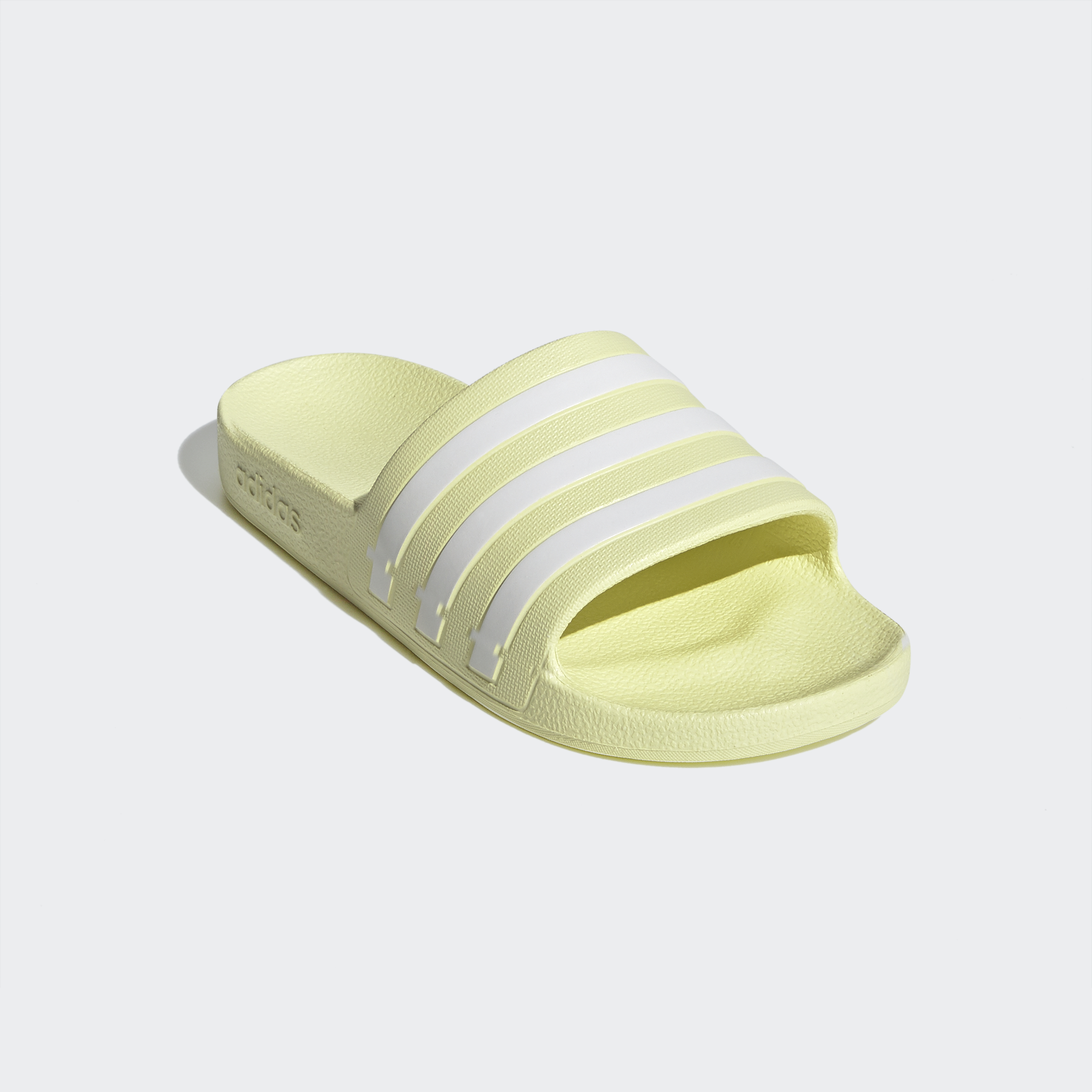 pool slides adidas