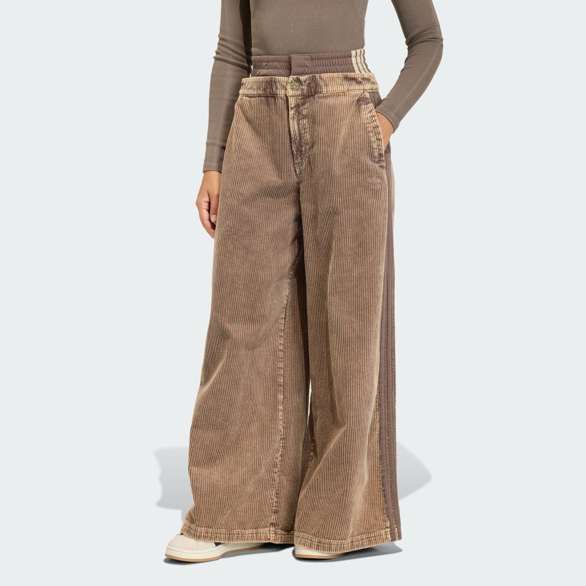 パンツ OVY CottenGabardineBarrackDressTrousers Штани CORDUROY SST OVERSIZED Originals KD8782 — adidas Україна