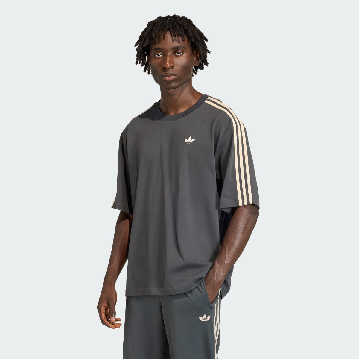 Футболка ADICOLOR 3-STRIPES OVERSIZED Originals KE1587 — adidas