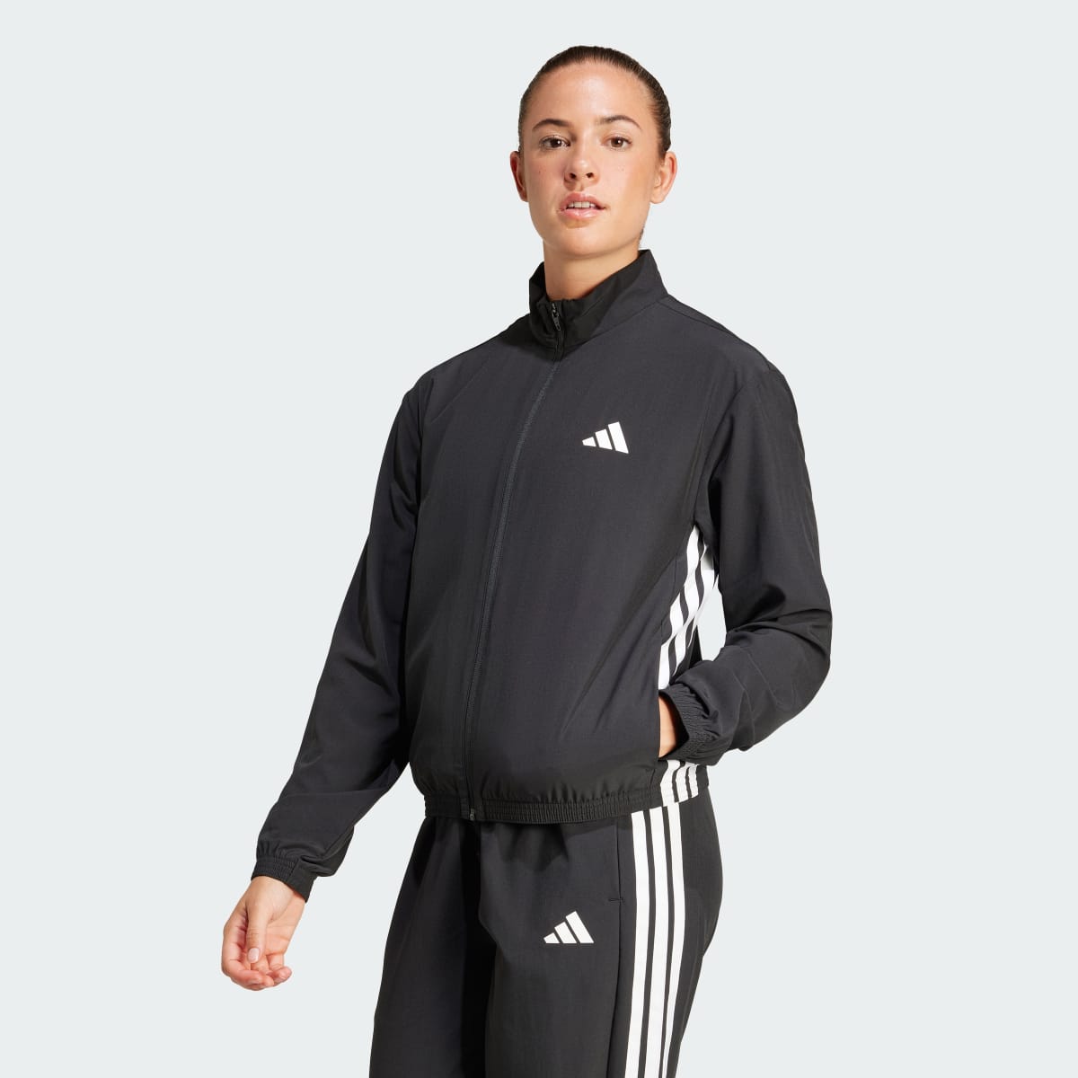 Куртка Train Essentials 3-Stripes Woven Warm-Up Jack Performance