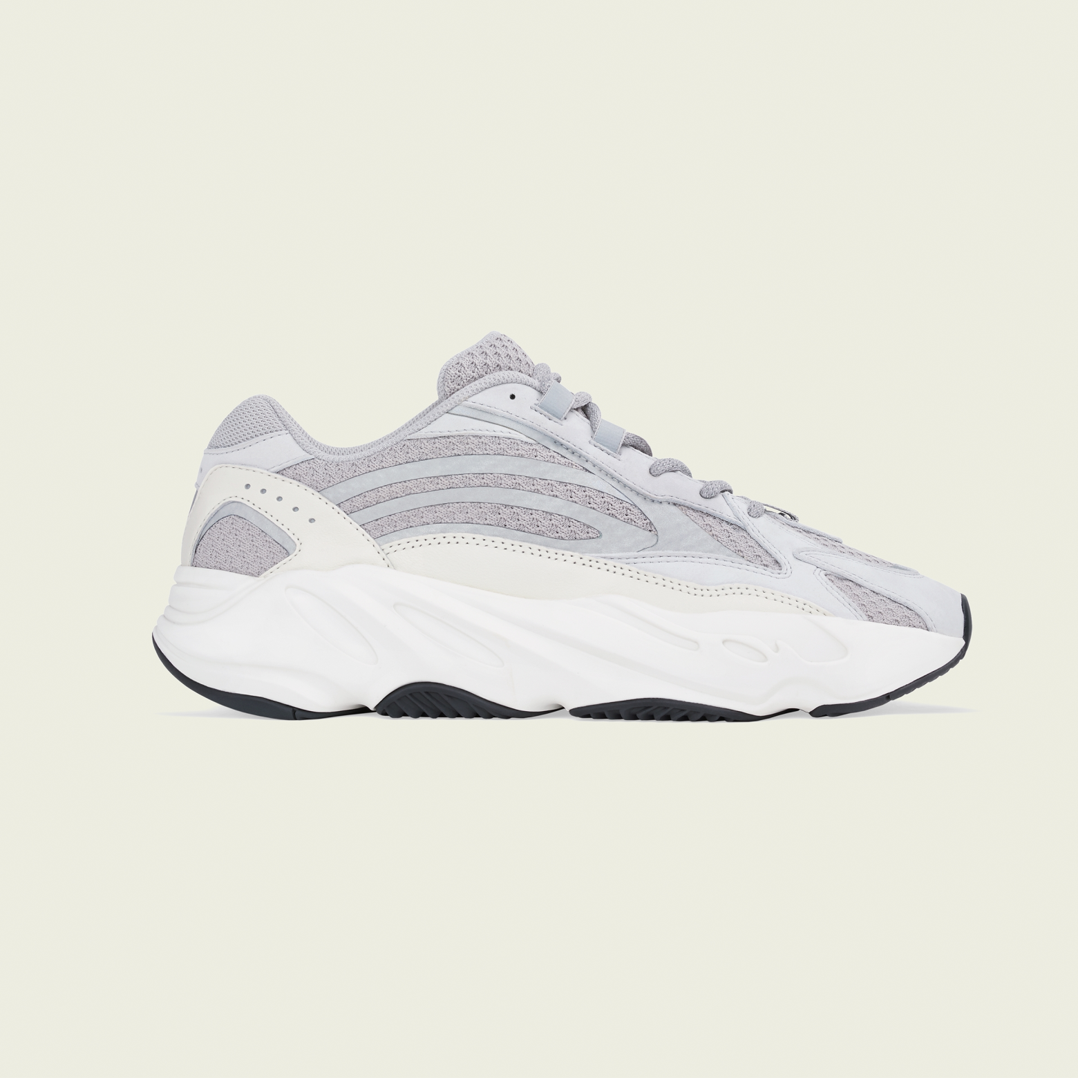 YEEZY BOOST 700 V2 Originals EF2829 1