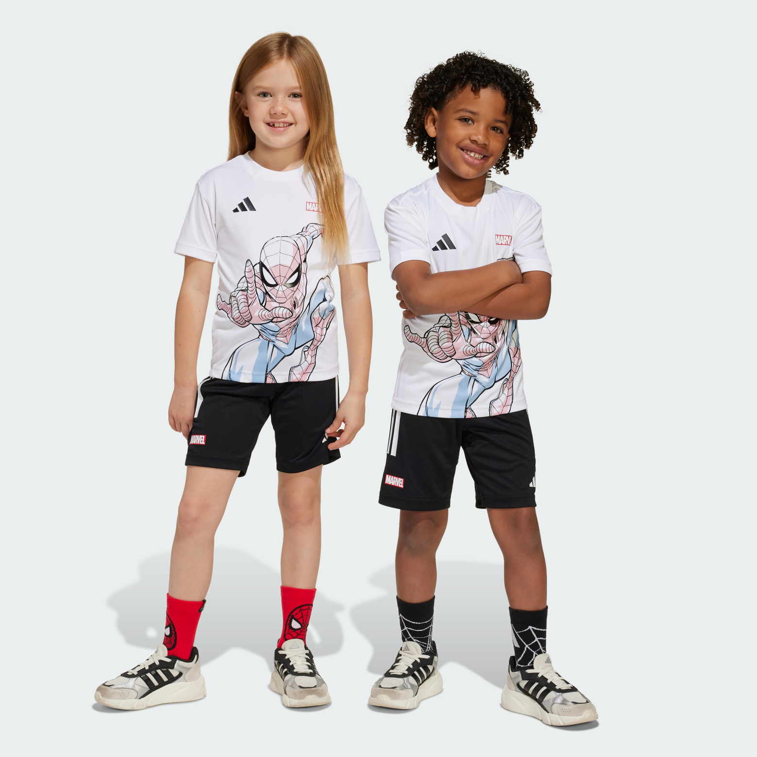 adidas x Marvel Spider-Man Kids комплекті: футболка және қысқа шалбар Sportswear JF3655 1