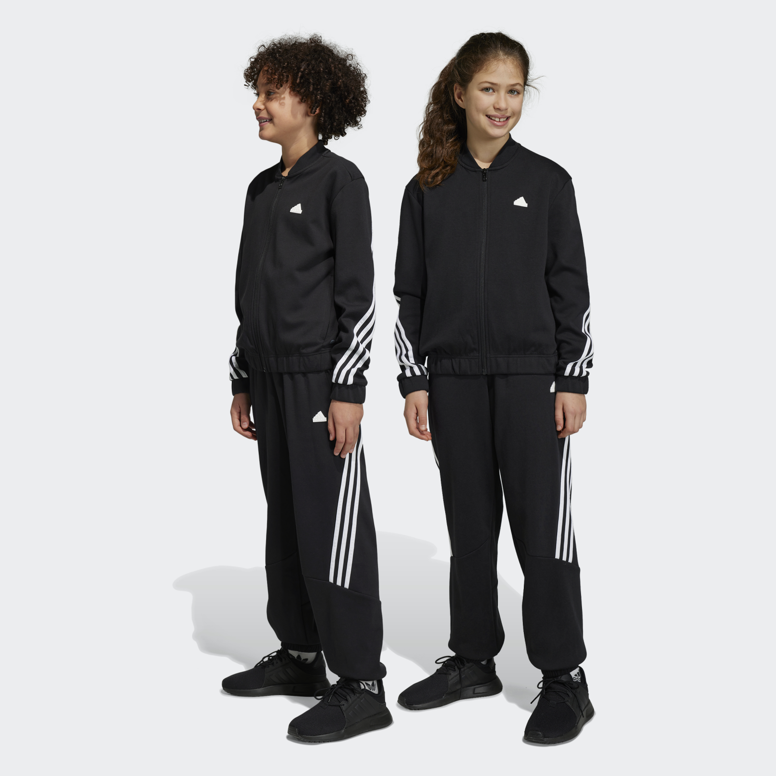 Спортивный костюм Future Icons 3-Stripes Sportswear HR6290 1