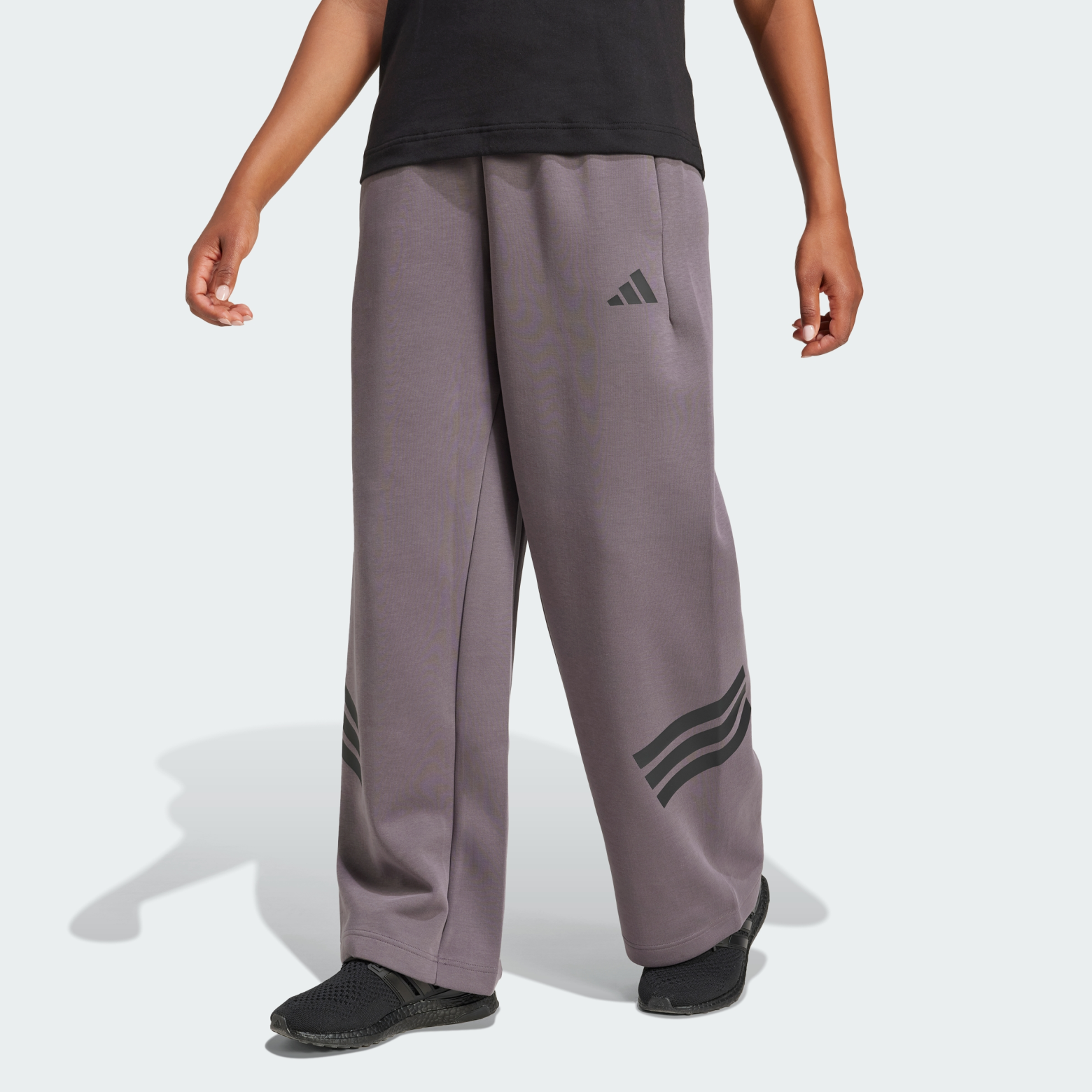 Спортивные брюки Future Icons 3-Stripes Open-Hem Sportswear JE0154 1