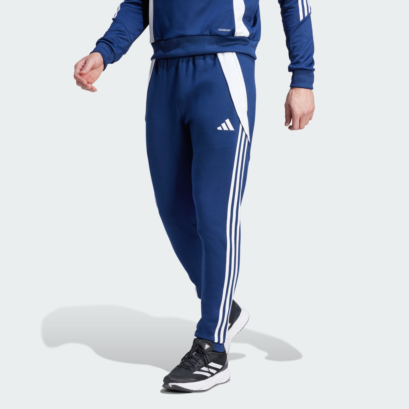 Спортивные брюки Tiro 24 Sweat Performance IS2154 1