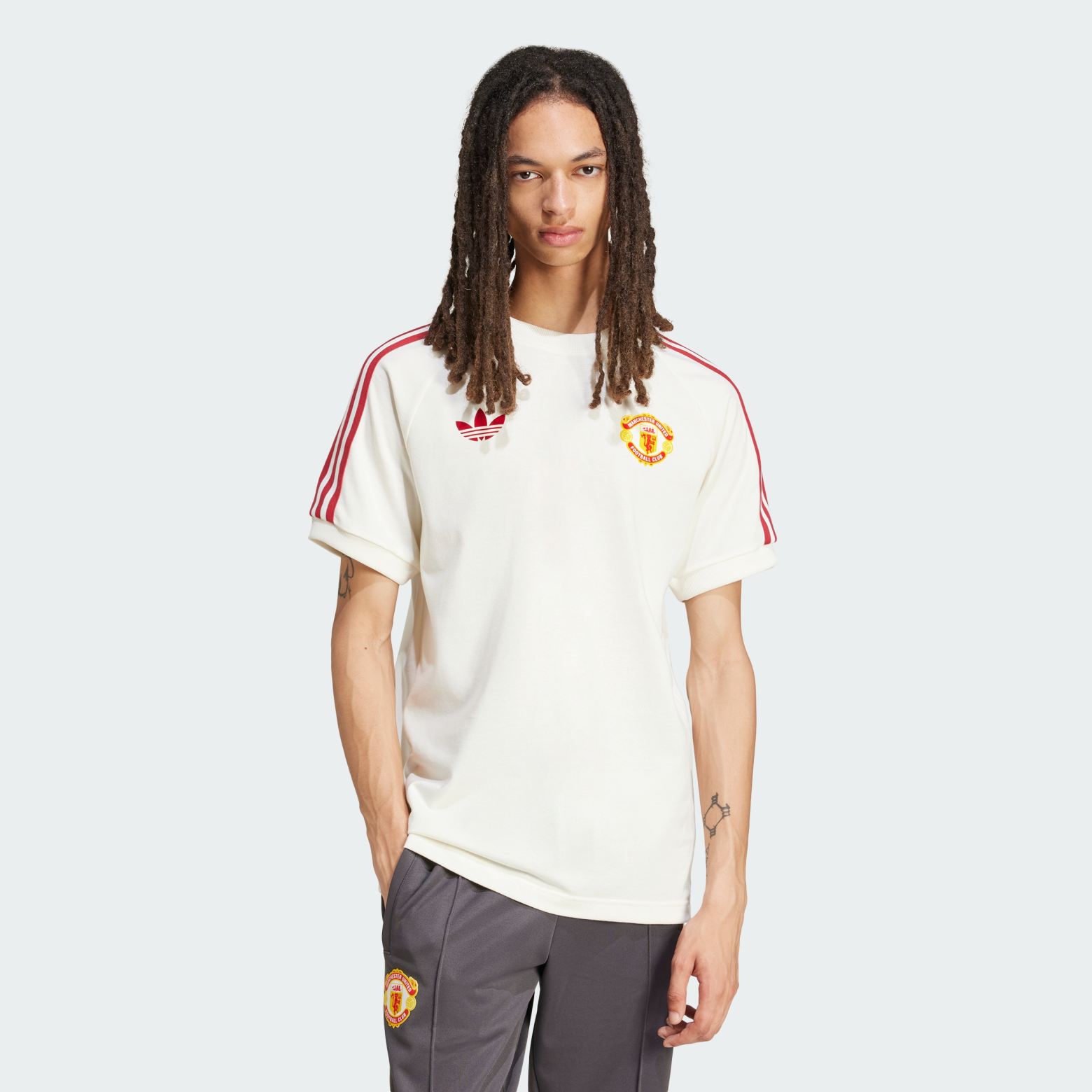 Manchester United Adicolor Classics 3-Stripes футболкасы Originals IY0045 1