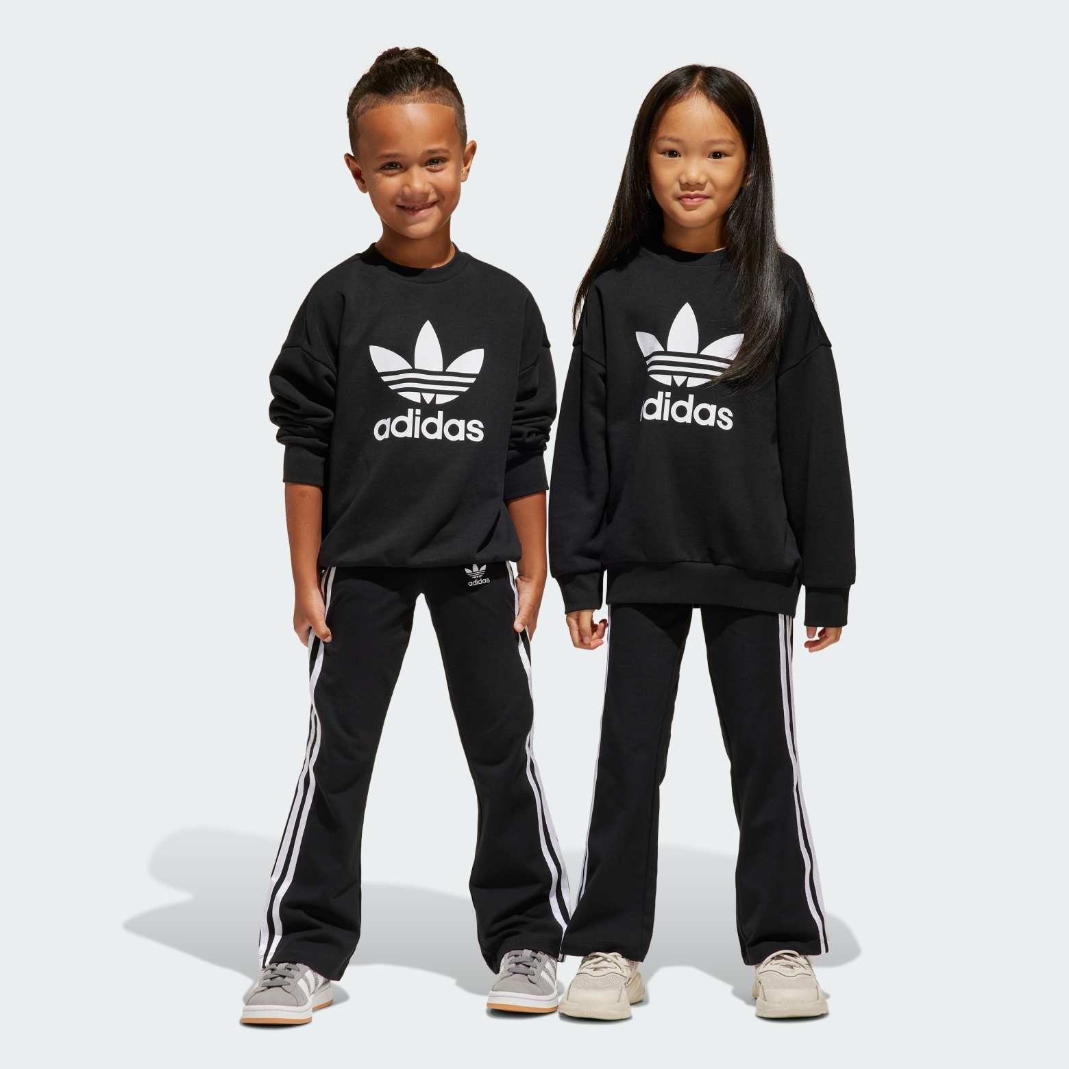 Loose Crew Flared Kids свитшот пен леггинс жинағы. Originals JC7873 1