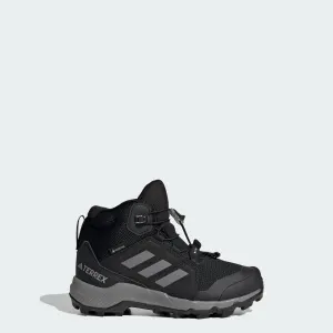 Adidas gore tex bayan best sale