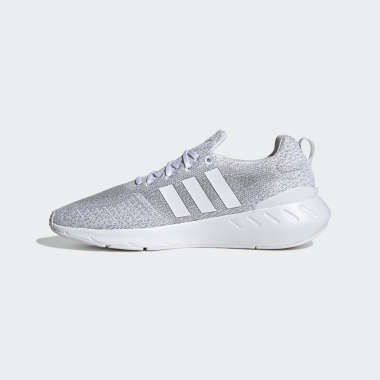 White swift cheap run adidas