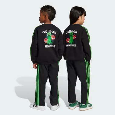 Спортивные костюмы Graphics 20