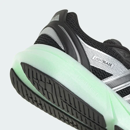 Кросівки Lightblaze Glow Sportswear JP6321 — adidas Україна
