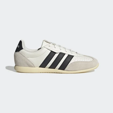 Кросівки BARREDA LO Sportswear JR4618 — adidas Україна