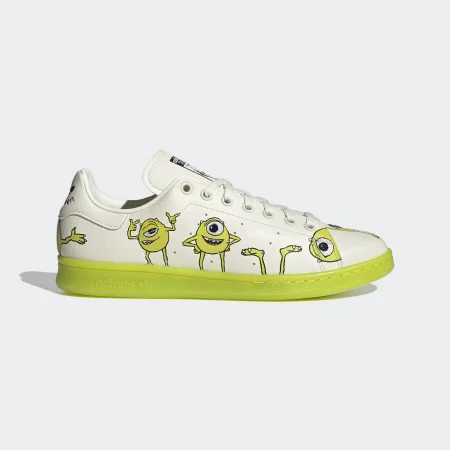 Converse or stan store smith