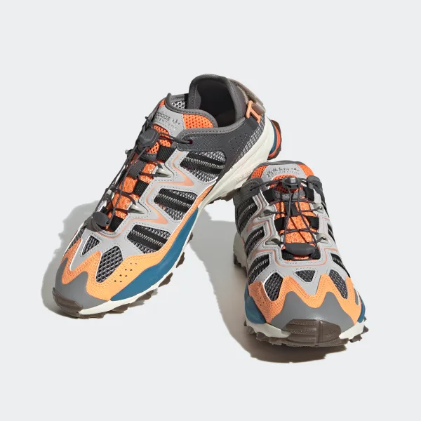 Туристичні кросівки Hyperturf Originals HP2832 — adidas Україна
