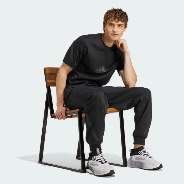 Футболка adidas Z.N.E. Sportswear JE3069 — adidas Україна