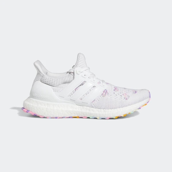 Кроссовки Valentine's Day Ultraboost 1.0 Performance HQ3857 1